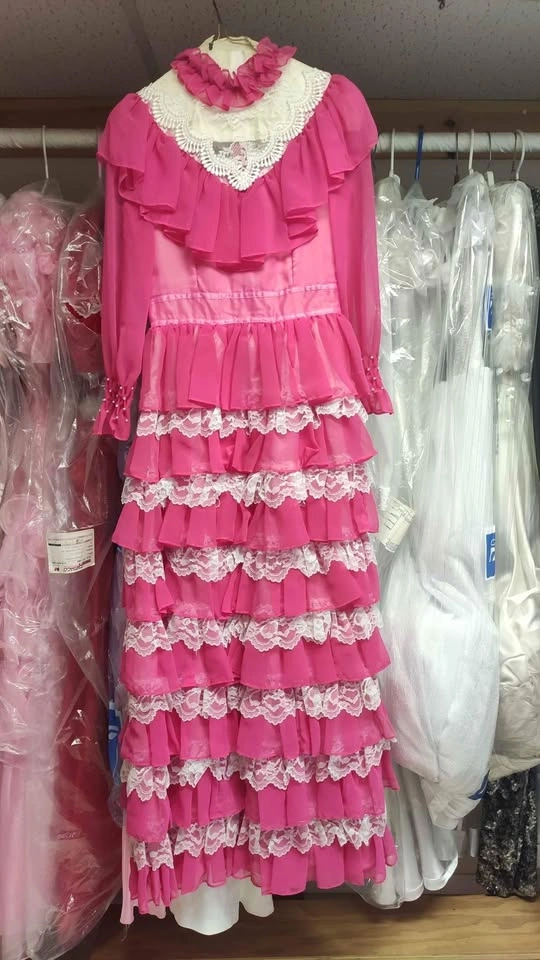 Vintage 80s 90s wedding dresses. Film Props costumes. - photo 2