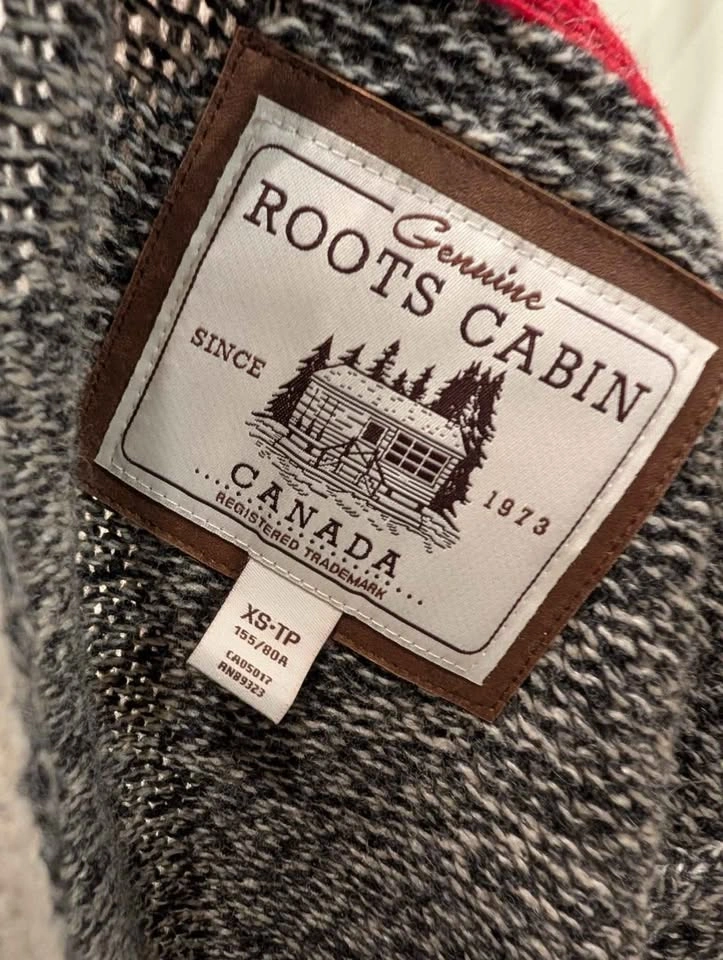 Roots Classic Cabin Sweater Size XS Women's - photo 2