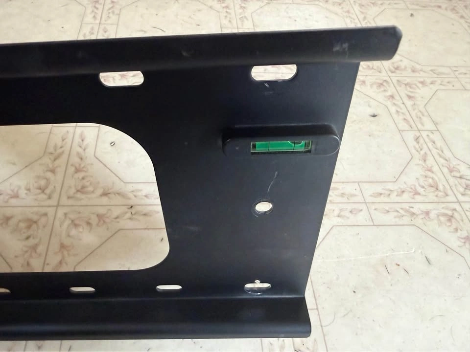 Adjustable/Extensible TV Mount - photo 3