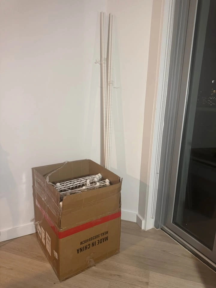 Like-new VIPEK V5 Heavy duty closet Rack - photo 2