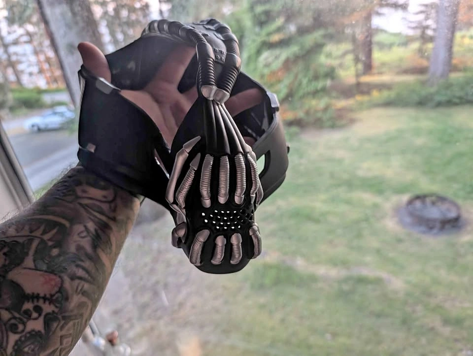 Halloween Bane mask Batman Dark Knight Rises
