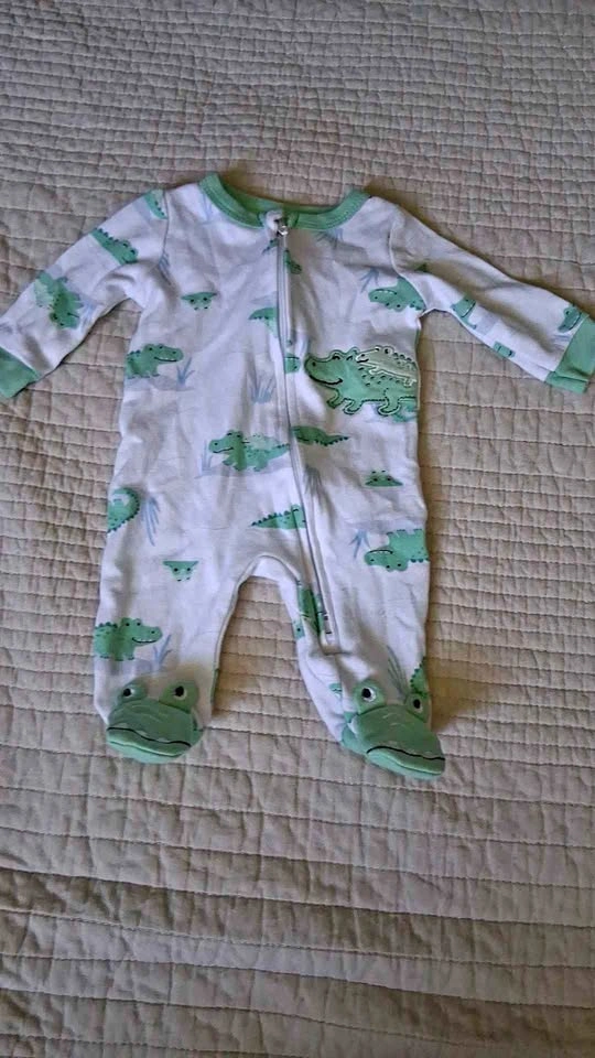 Cute dinosaur sleeper for newborns