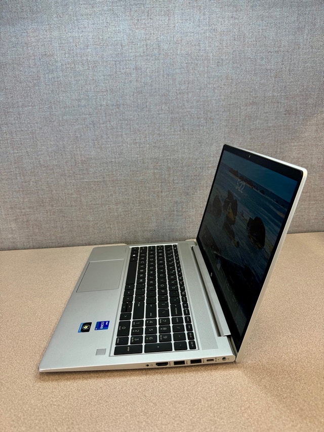 HP Probook 450 G8 - photo 3