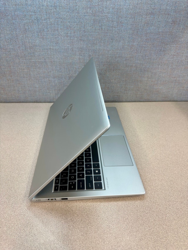 HP Probook 450 G8 - photo 5
