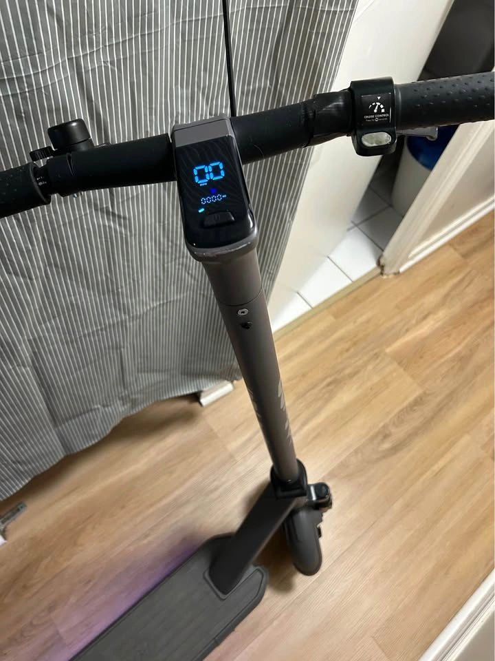 GOTRAX electric scooter - photo 4
