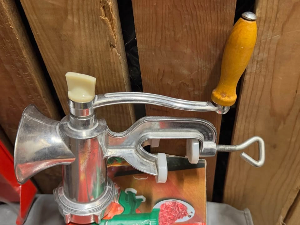 JCW-5 Multi-Use Manual Meat Mincer - photo 3