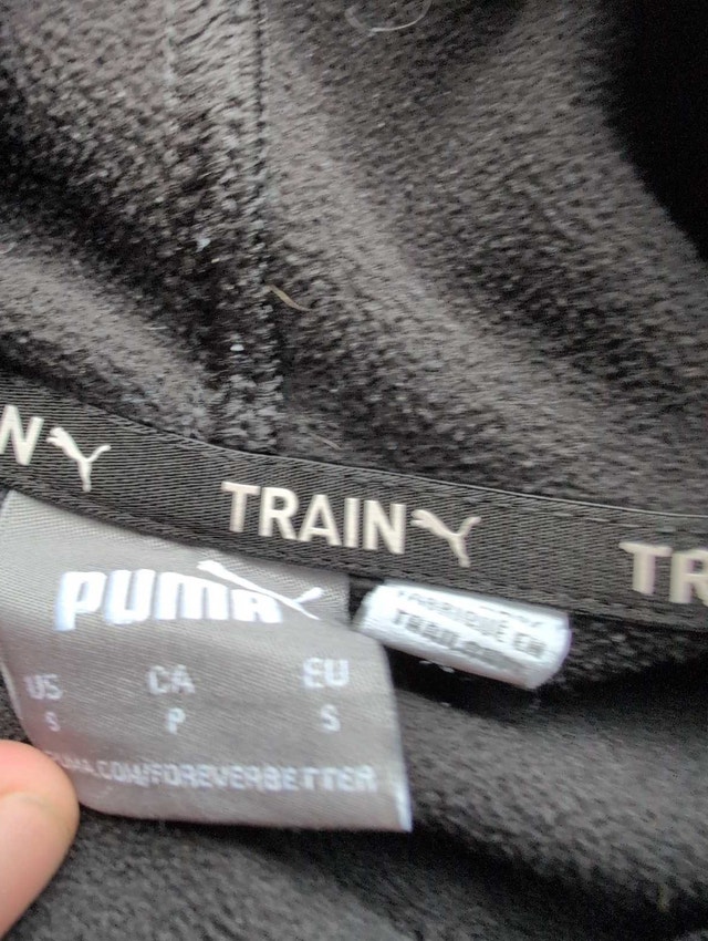 Puma Hoodie black adult small - photo 2