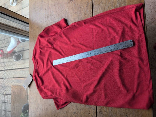 Asics T-Shirt medium red nwt - photo 4