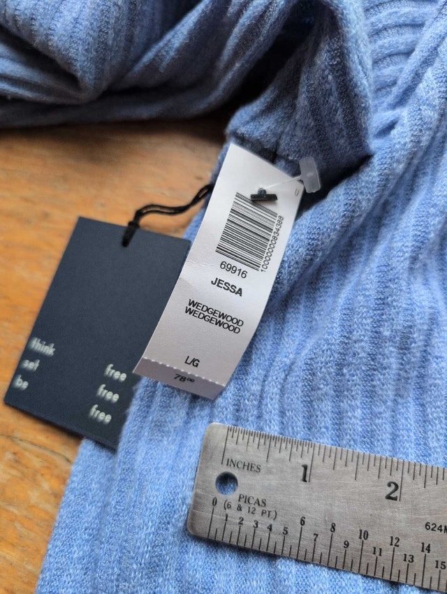 Wilfred Free Jessa Sweater large blue nwt - photo 3
