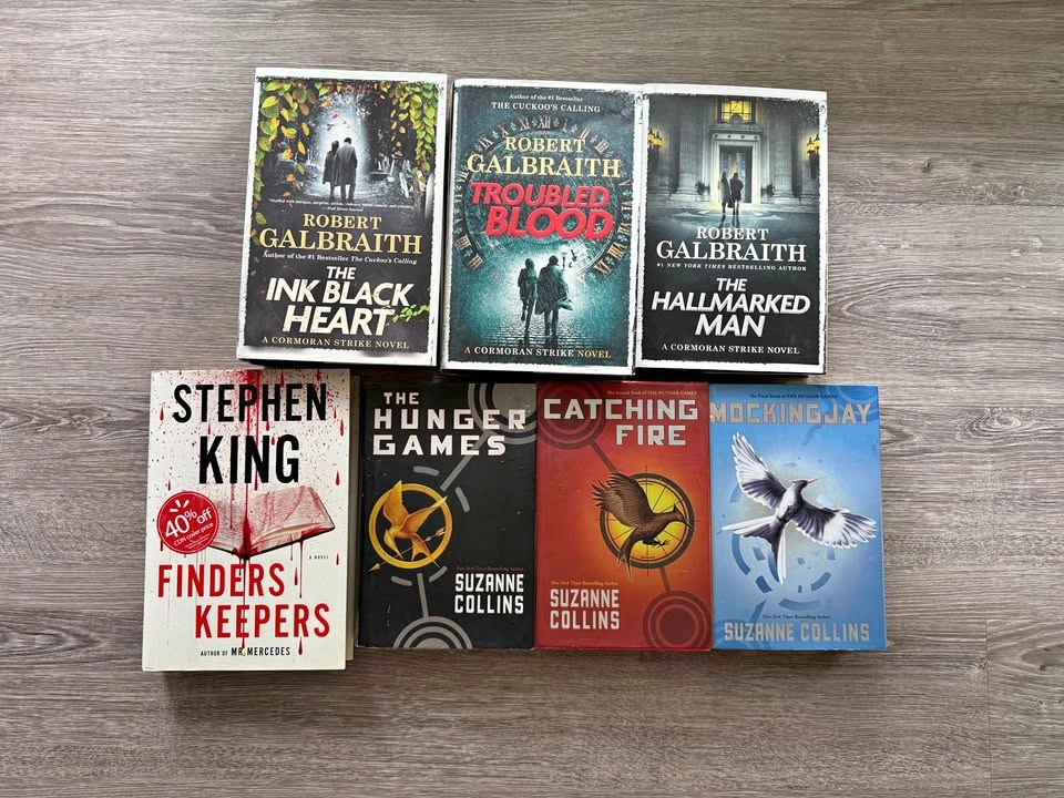 Books - Stephen King, Robert Galbraith, Suzanne Collins