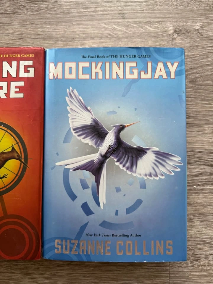 The Hunger Games Suzanne Collins - photo 4