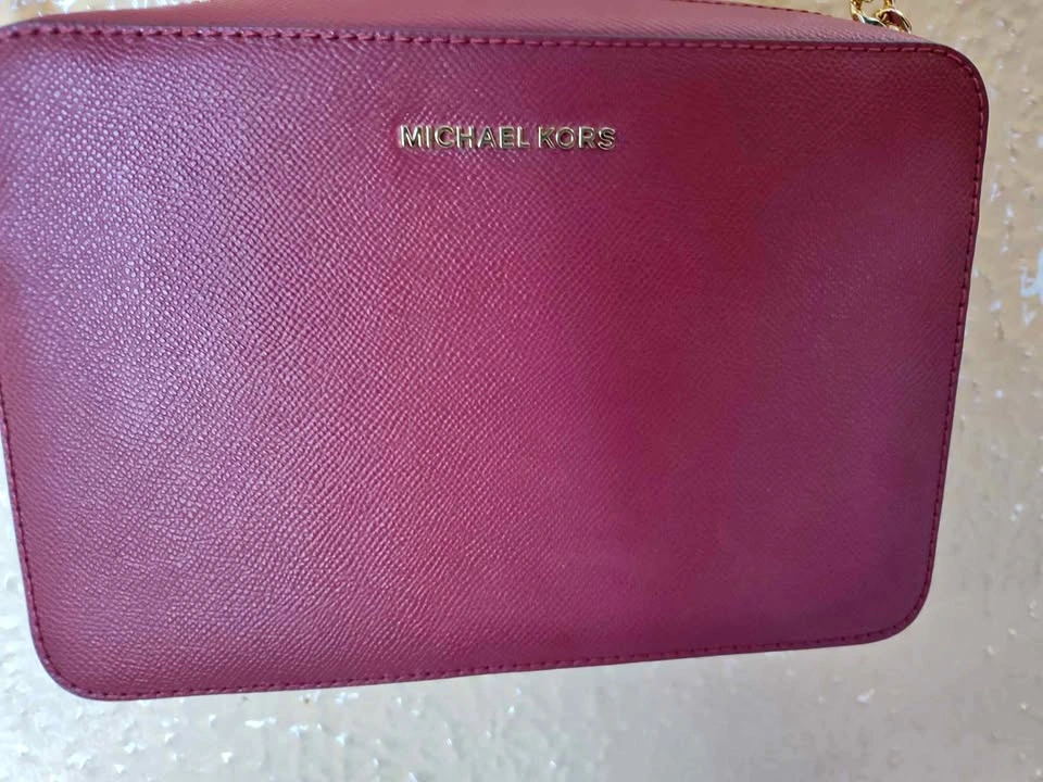 Michael Kors Purse (Brand New)