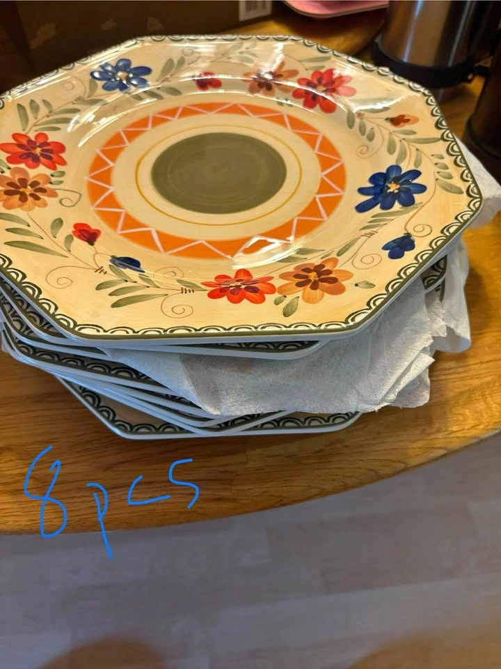 Large Serving plates/bowls