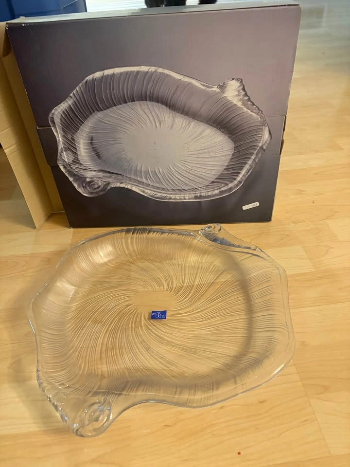 Serving plates/platters $20 each - photo 4