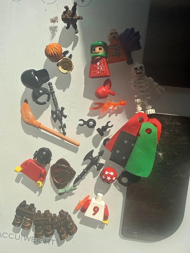 Huge LEGO Lot – 6kg+ | Train Tracks, Hulk, Darth Vader & More - photo 5