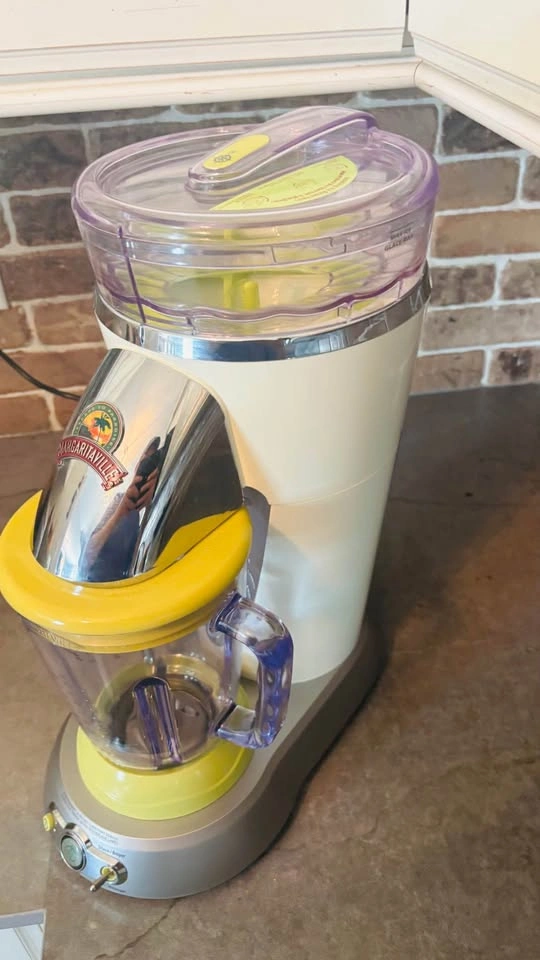 Margaritaville Frozen Concoction Maker - photo 2