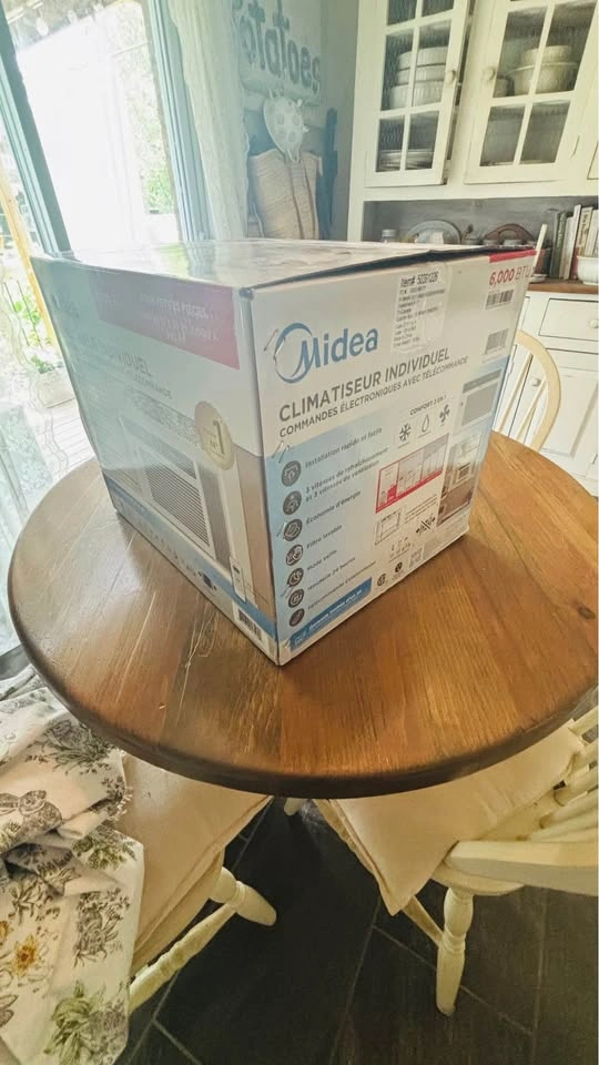 BRAND NEW Midea 6000 BTU Window Air Conditioner - photo 3