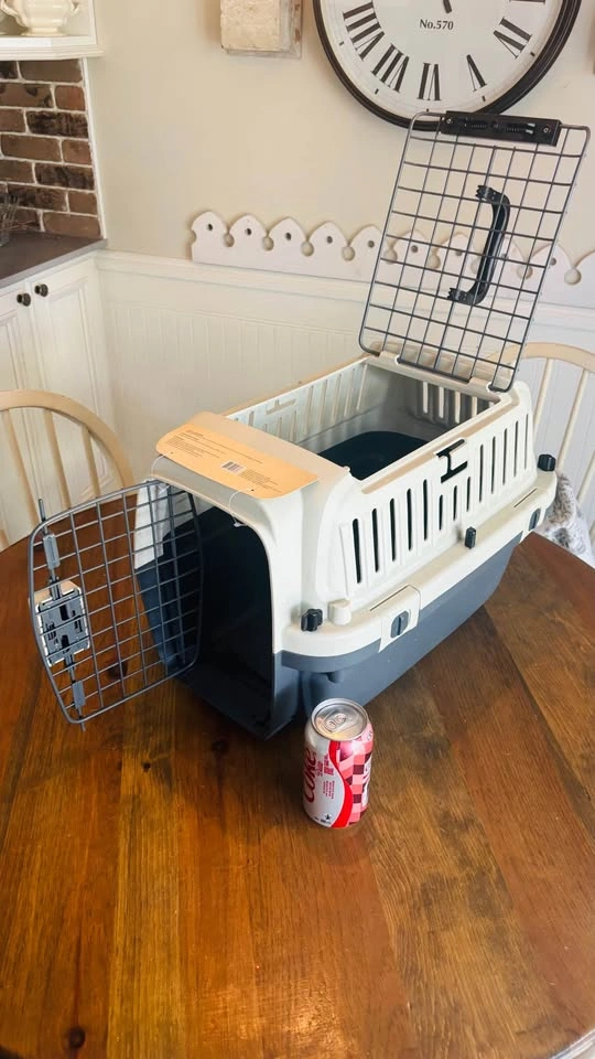 Two Door Dog Crate For Small Dogs (BRAND NEW) - photo 3