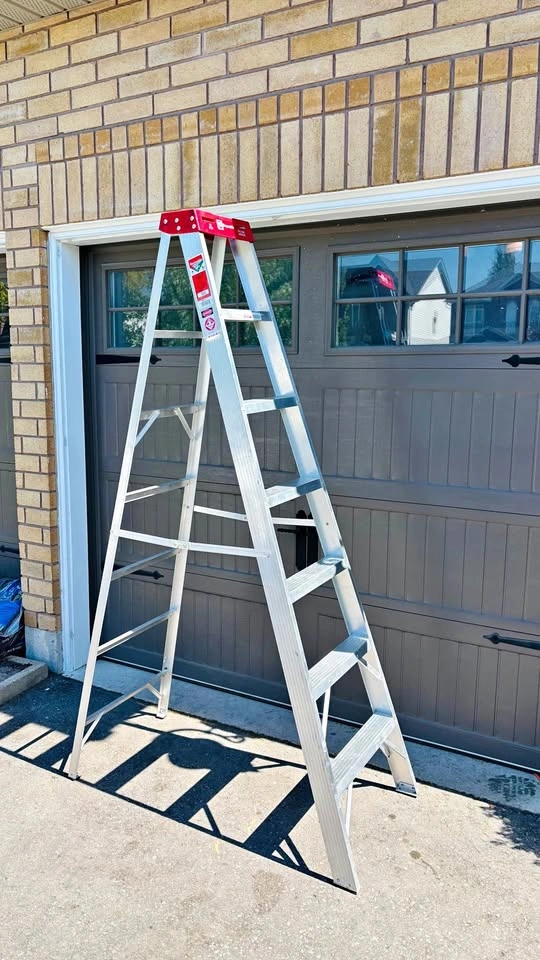7 foot aluminum step ladder