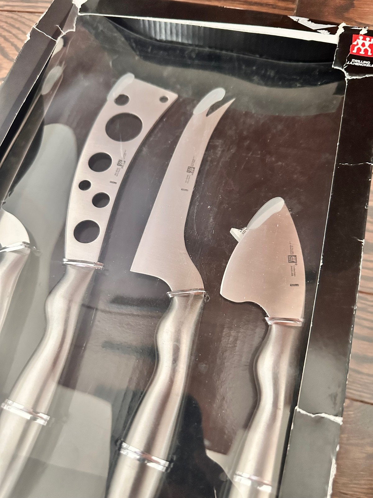 Awesome Zwilling J A Henckel 4 Piece Cheese Knife Set - photo 4