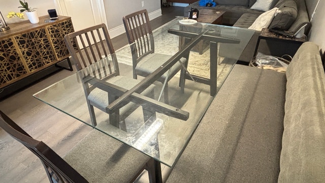 Dining Table - photo 3