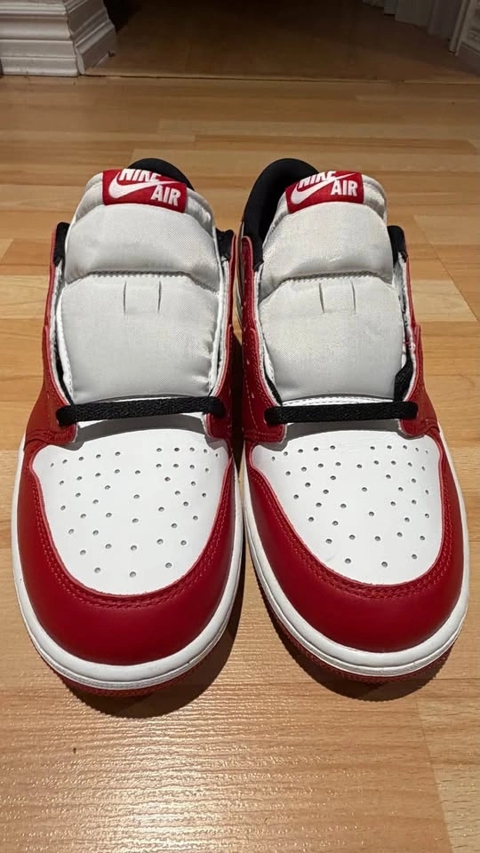 Nike Air Jordan 1 Low Red White Black - photo 2