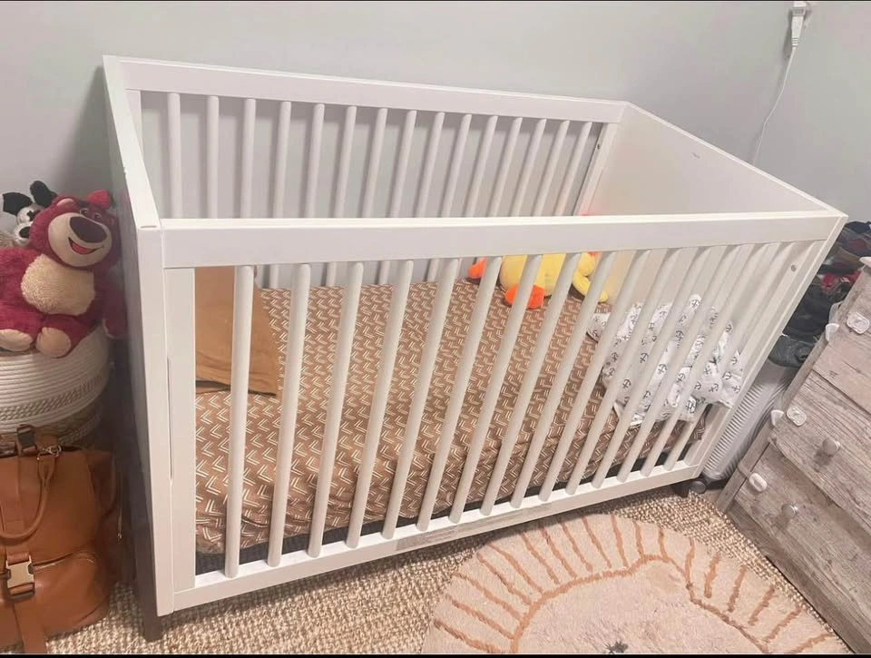 Baby crib - photo 2