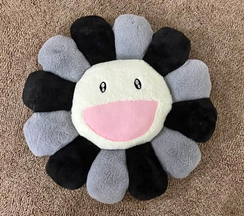 Murakami pillow 60cm x 60cm