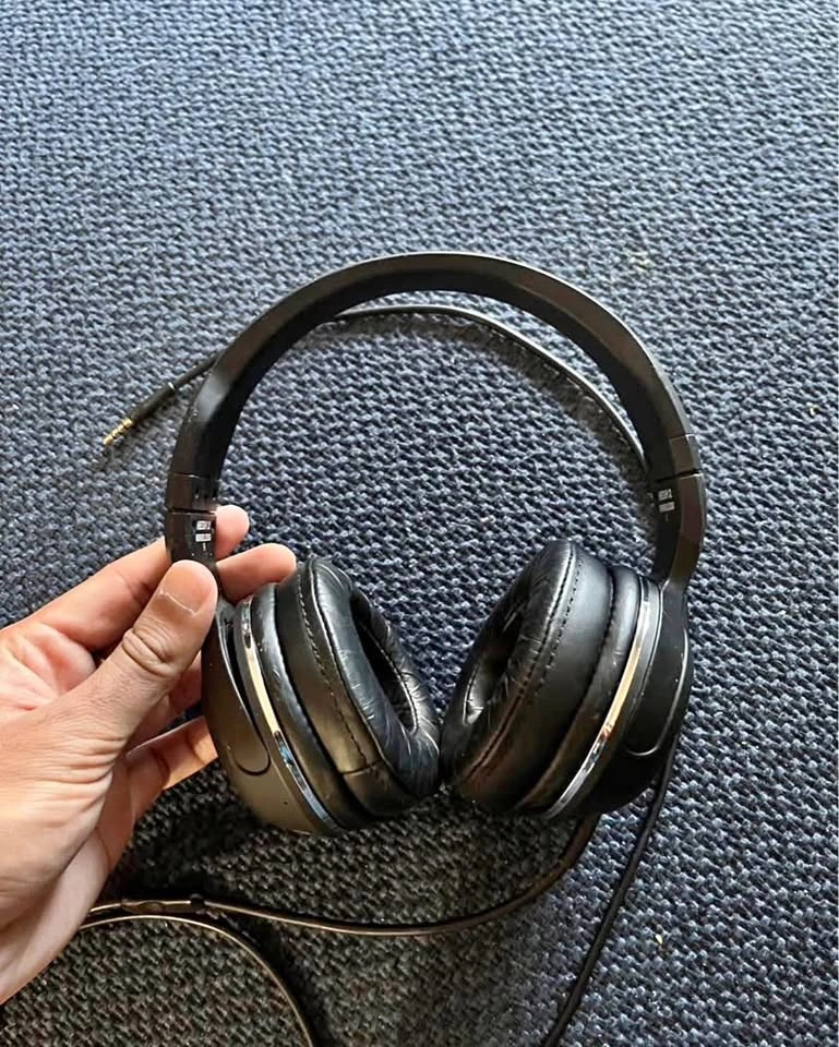 Skullcandy Hesh headphones / wireless