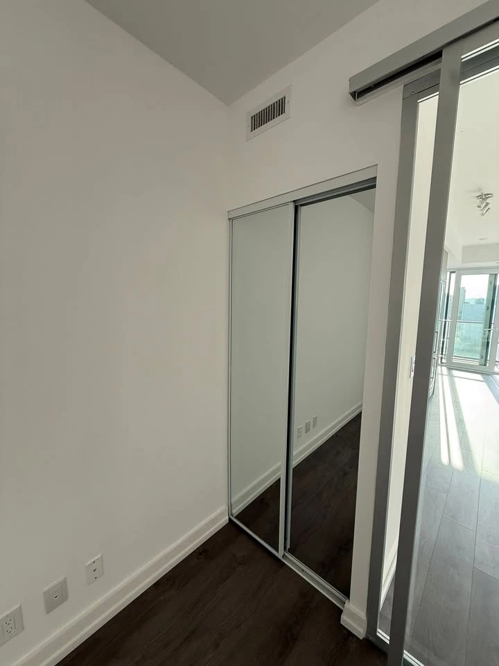 2 Beds 2 Baths Apartment - photo 3