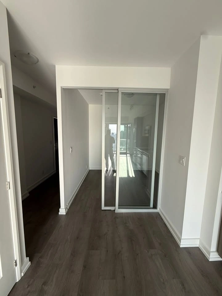 2 Beds 2 Baths Apartment - photo 4