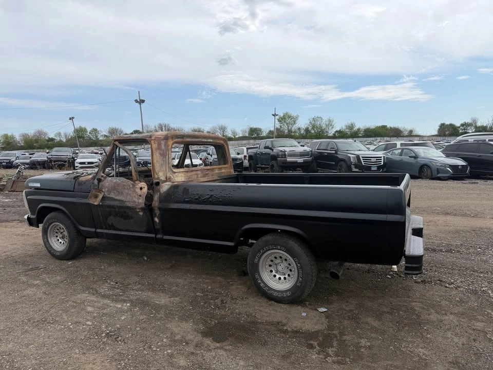 1967 Ford F100 roller - photo 2