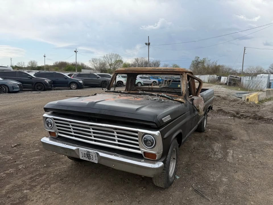 1967 Ford F100 roller - photo 3