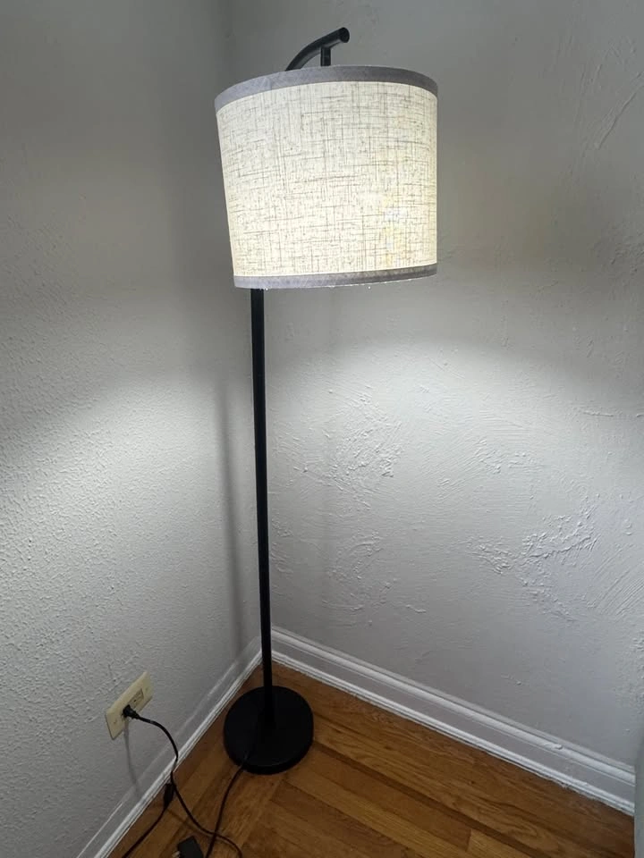 Elegant room lamp