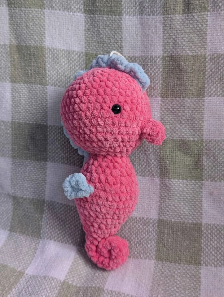 CROCHET SEAHORSE - photo 2