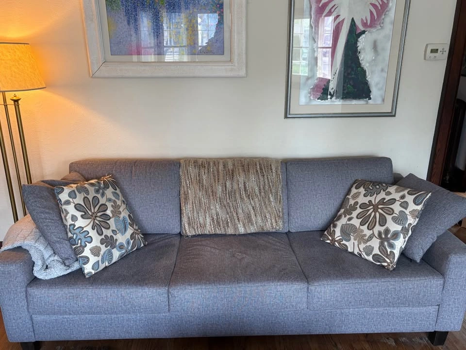 Custom-made couch (like new) - photo 2