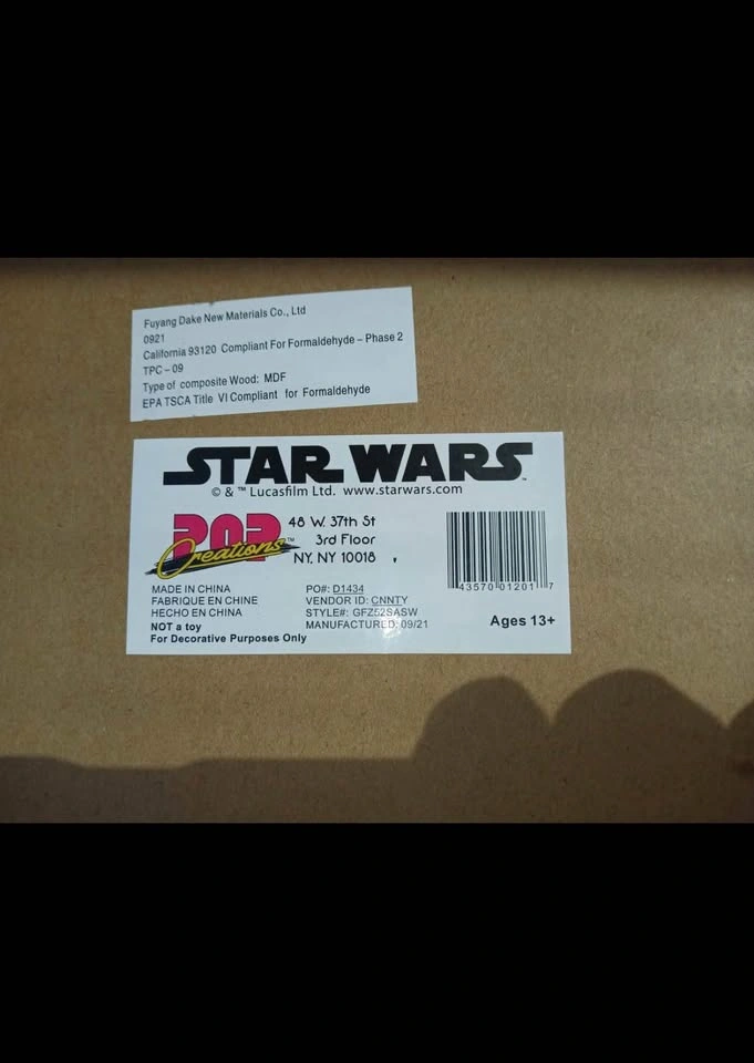Star Wars Framed Comic Cover Art – “Shadow of a Dark Lord” Issue - photo 2
