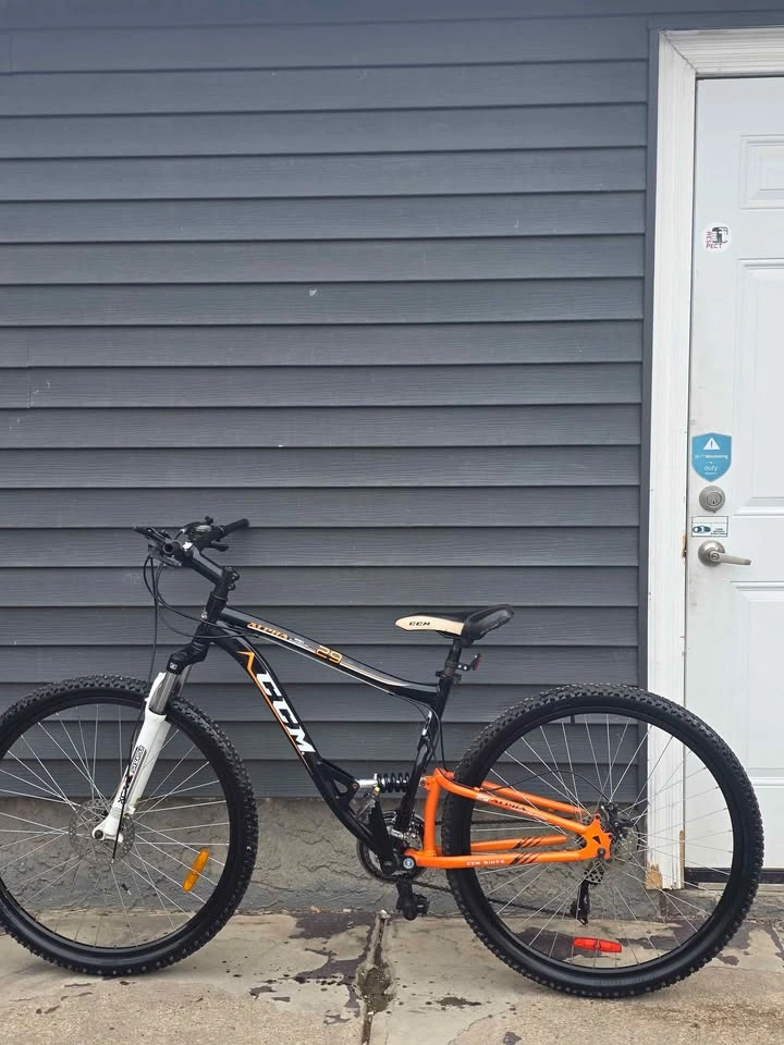 CCM Alpha 29 Mountain Bike - photo 3