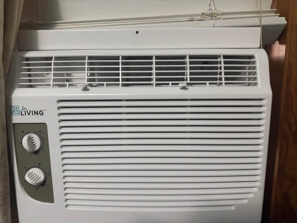 Living window Air conditioner - photo 2