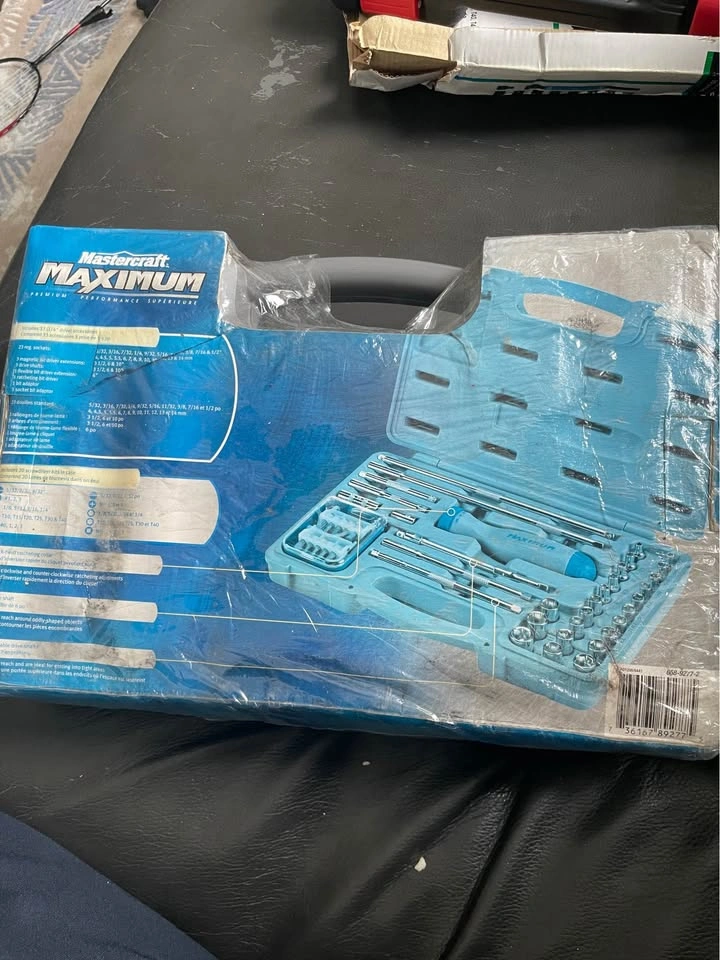 New Tool Bundle! Arrow T50 Staple Gun, Mastercraft Socket Set - photo 5