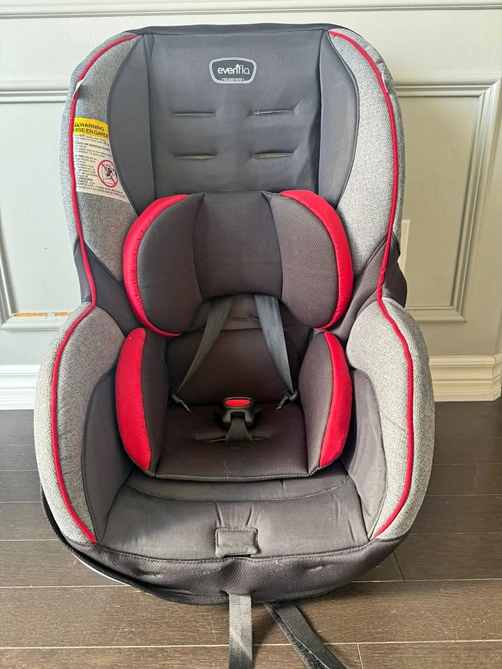 Evenflo Titan 65 Toddler Carseat