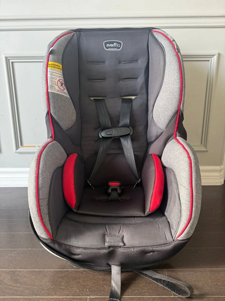 Evenflo Titan 65 Toddler Carseat - photo 2