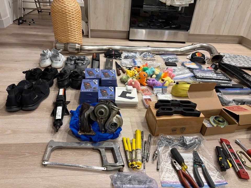 🚚 MOVING SALE – Everything Must Go! - photo 4