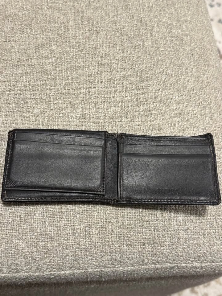 Guess Wallet - photo 2