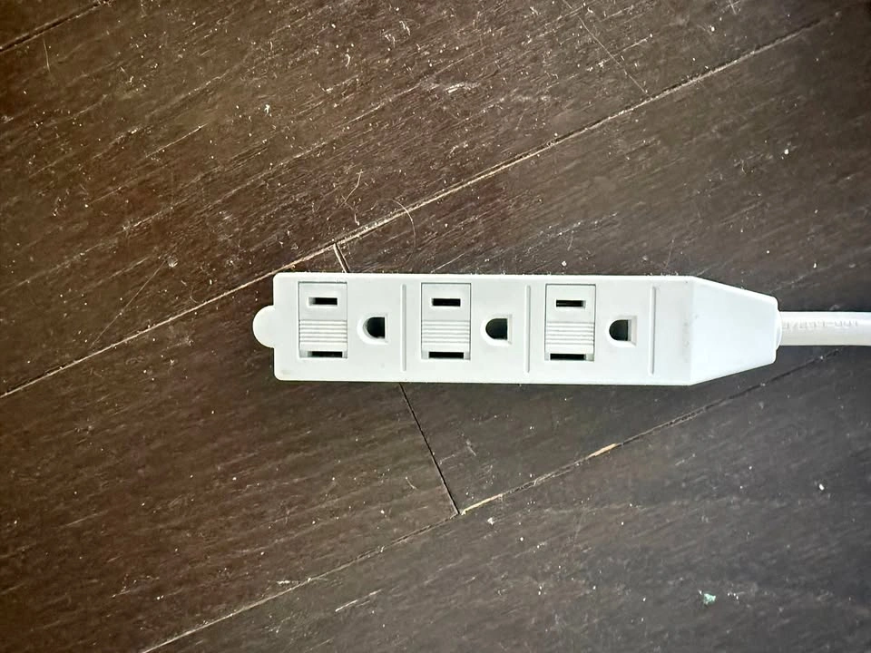 3-Outlet Power Bar / Extension Lead