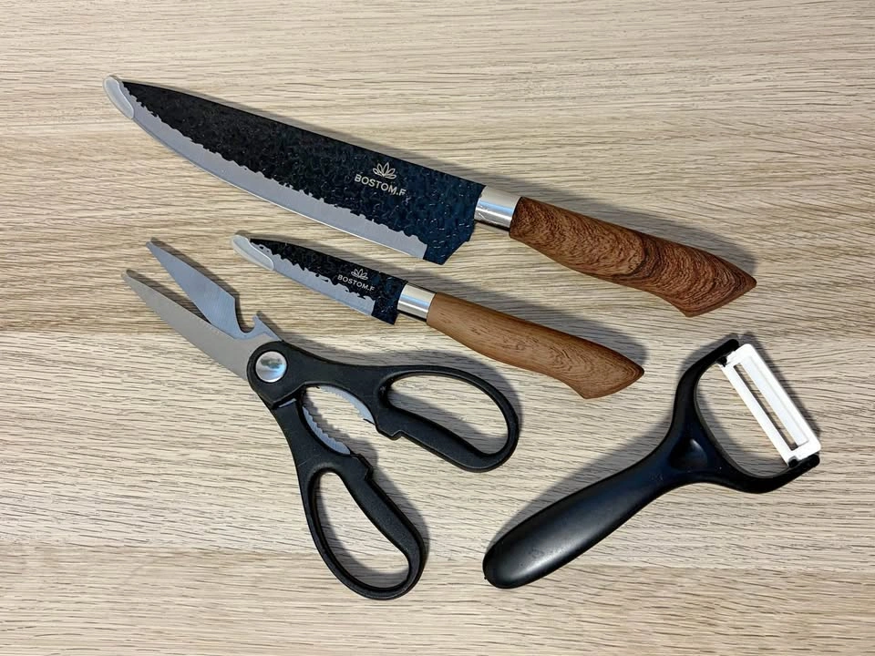 Modern Kitchen Knife & Prep Set – Damascus Style