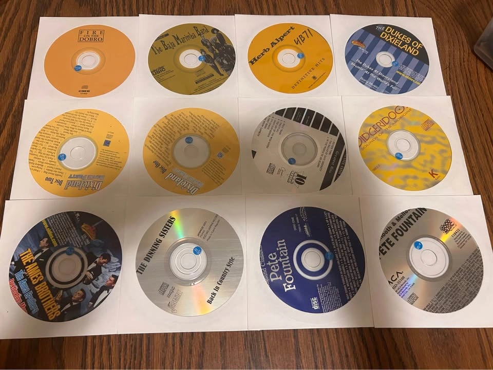 Lot of 100+ Music CDs - photo 4