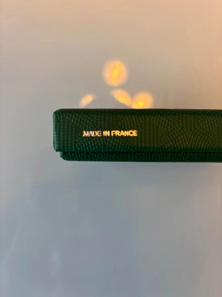 White Goyard Wallet - photo 3