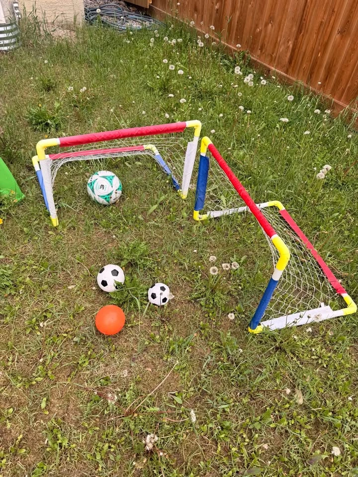 Kids Outdoor Play Set Bundle – T-Ball Trainer, 2 Soccer Goals & - photo 2