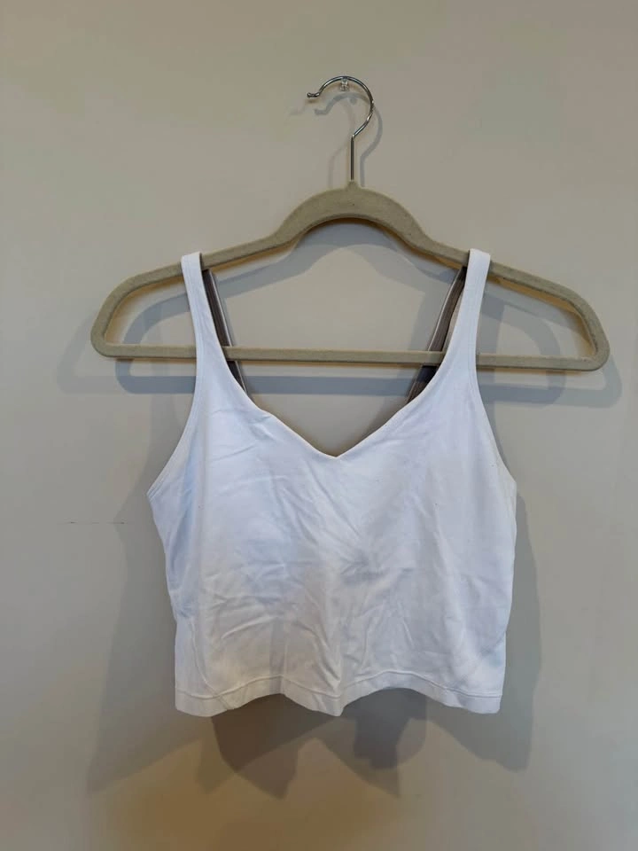 CLOSET CLEANOUT! Lululemon, Garage, Aritzia & More - photo 4